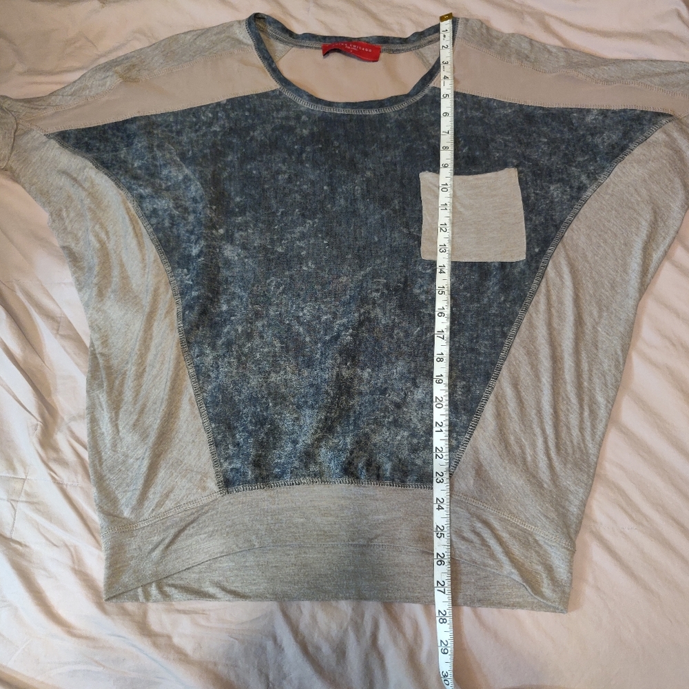 LAST CHANCE Akira Loose Fit Bat Wing Top - Picture 14 of 16